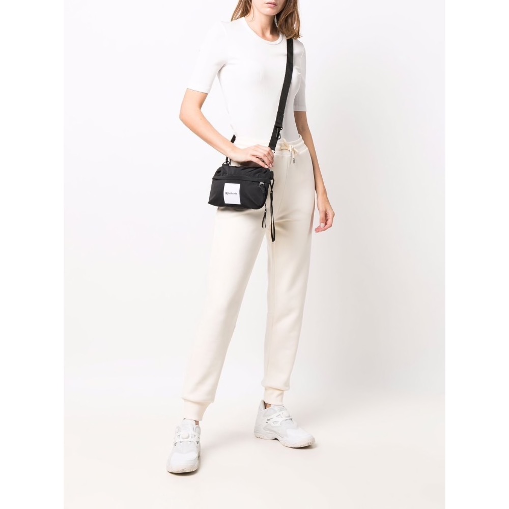 唯ㄧ現貨 💖 Reebok x Victoria Beckham ♥️ 絕版精品！發財包 > 側背包、斜背包、肩背包！-細節圖7