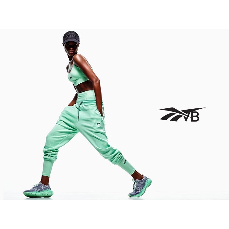 唯ㄧ現貨 💖 Reebok x Victoria Beckham ♥️ 絕版精品！發財包 > 側背包、斜背包、肩背包！-細節圖10