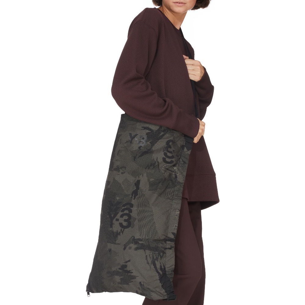 唯ㄧ現貨 💖 Y3 (Y-3) 💛 絕版精品！機能迷彩、潑墨黑色！紀念款 > 托特包、旅行袋、側背包、斜背包、肩背包！-細節圖5