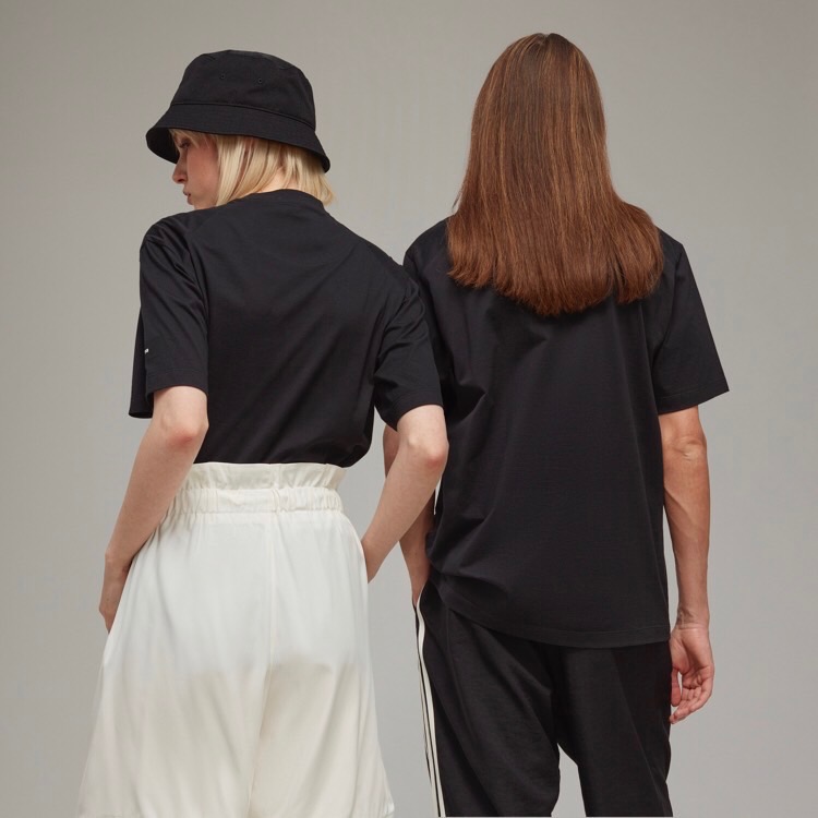 唯ㄧ現貨 💖 Y3 (Y-3) 💛 絕版精品！黑色！標緻 > 短袖、T恤、T-Shirt！-細節圖2