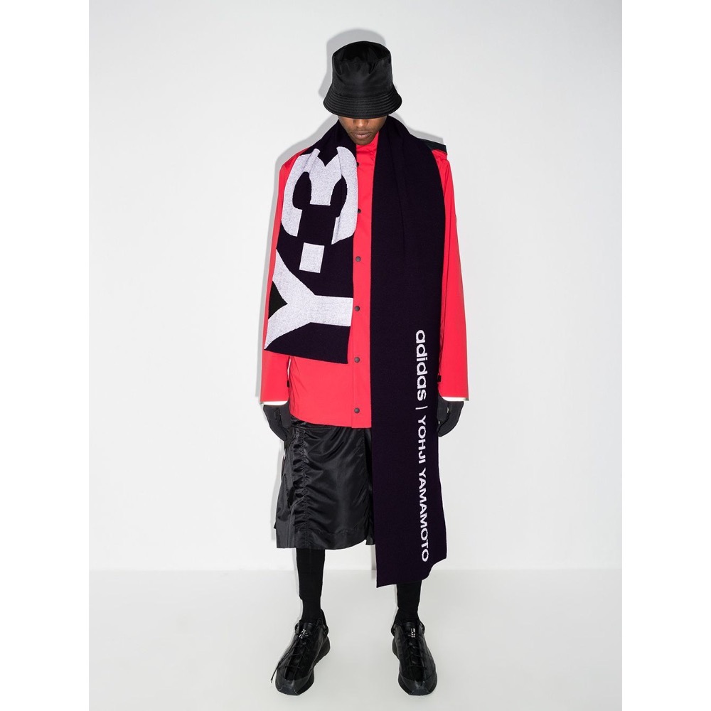 唯ㄧ現貨 💖 Y3 (Y-3) 💛 絕版精品！黑色！手洗、冷洗羊毛！羅馬尼亞製！優雅紋繡 > 圍巾、披肩！-細節圖3