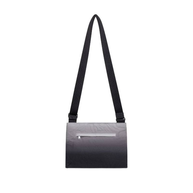 唯ㄧ現貨 💖 Y3 (Y-3) 💛 限額精品！黑色、極光版！技術包 > 郵差包、側背包、斜背包、肩背包、文件包！-細節圖2