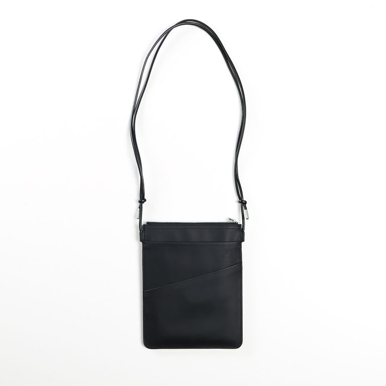 唯ㄧ現貨 💖 Y3 (Y-3) 💛 限額精品！黑色！絕藝包 > 頸掛包、相機包、側背包、斜背包、肩背包、卡夾包、長夾包！-細節圖2