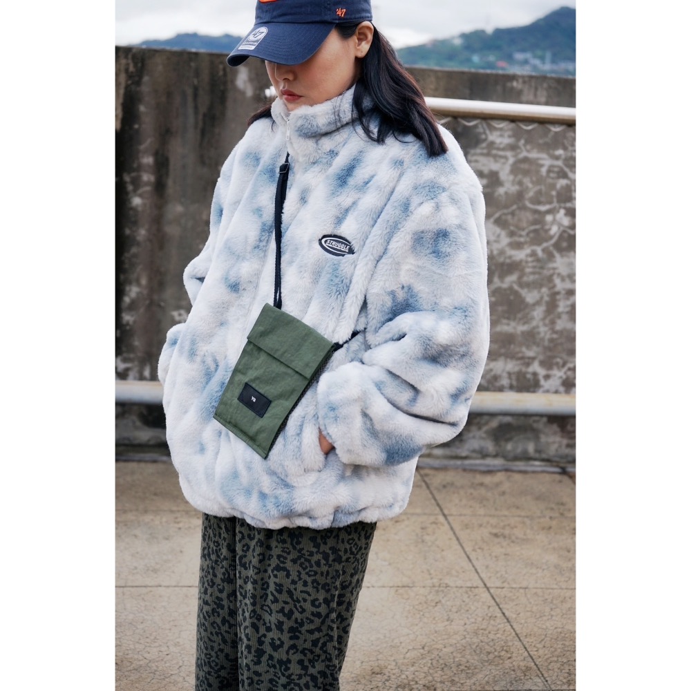 (實拍) 👠 Y3 (Y-3) 💛 限額精品！橄欖、軍綠色！隨行包 > 頸掛包、相機包、側背包、斜背包、肩背包、長夾包！-細節圖2