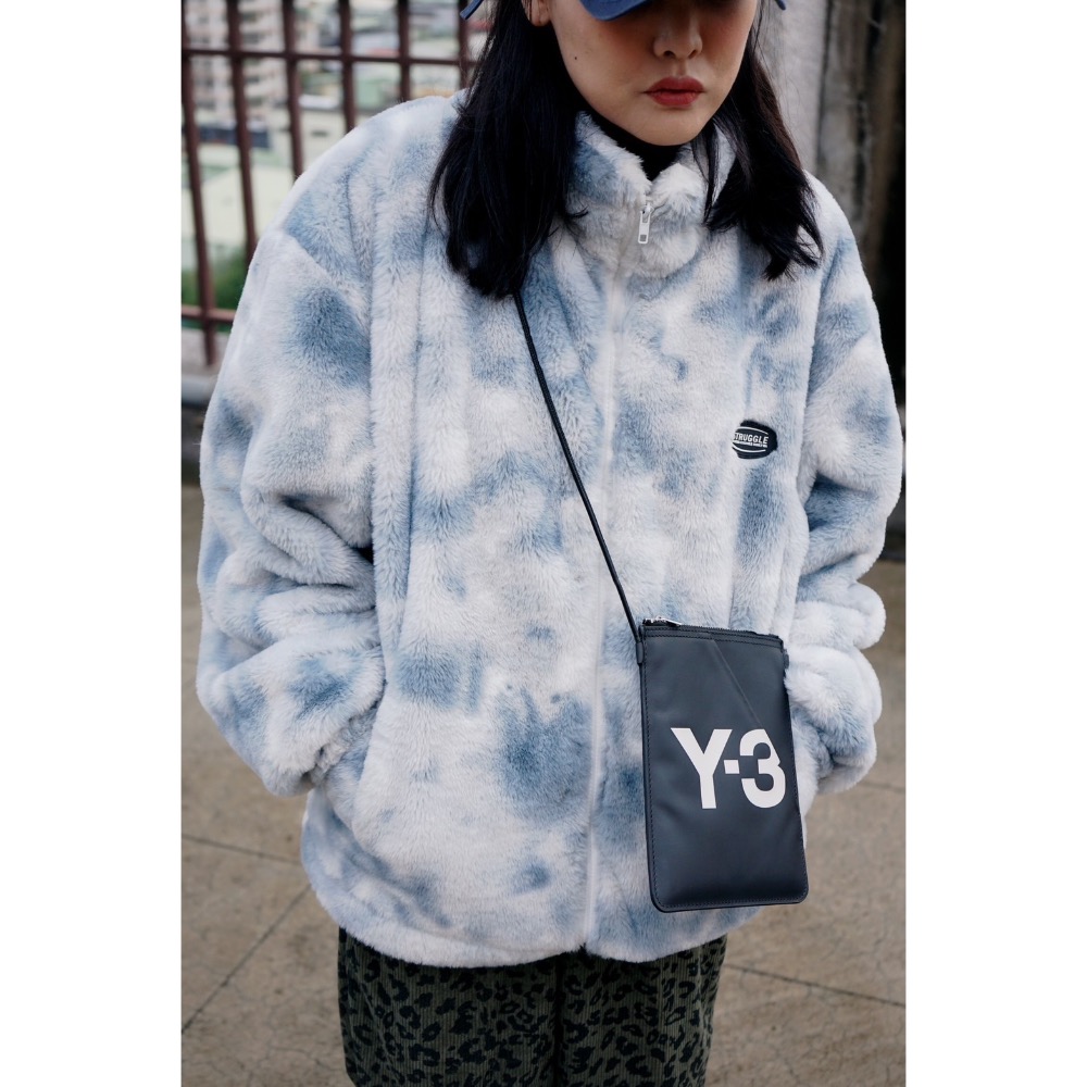 (實拍) 👠 Y3 (Y-3) 💛 限額精品！黑色！絕藝包 > 頸掛包、相機包、側背包、斜背包、肩背包、卡夾包、長夾包！-細節圖4