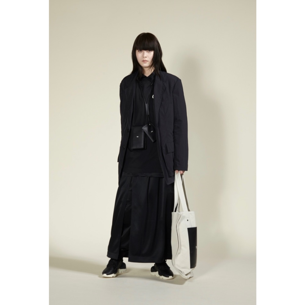 唯ㄧ現貨 💖 Y3 (Y-3) 💛 衝評價❗️絕版精品！奶油色、黑色！技術奢華 > 托特包、側背包、斜背包、肩背包！-細節圖7