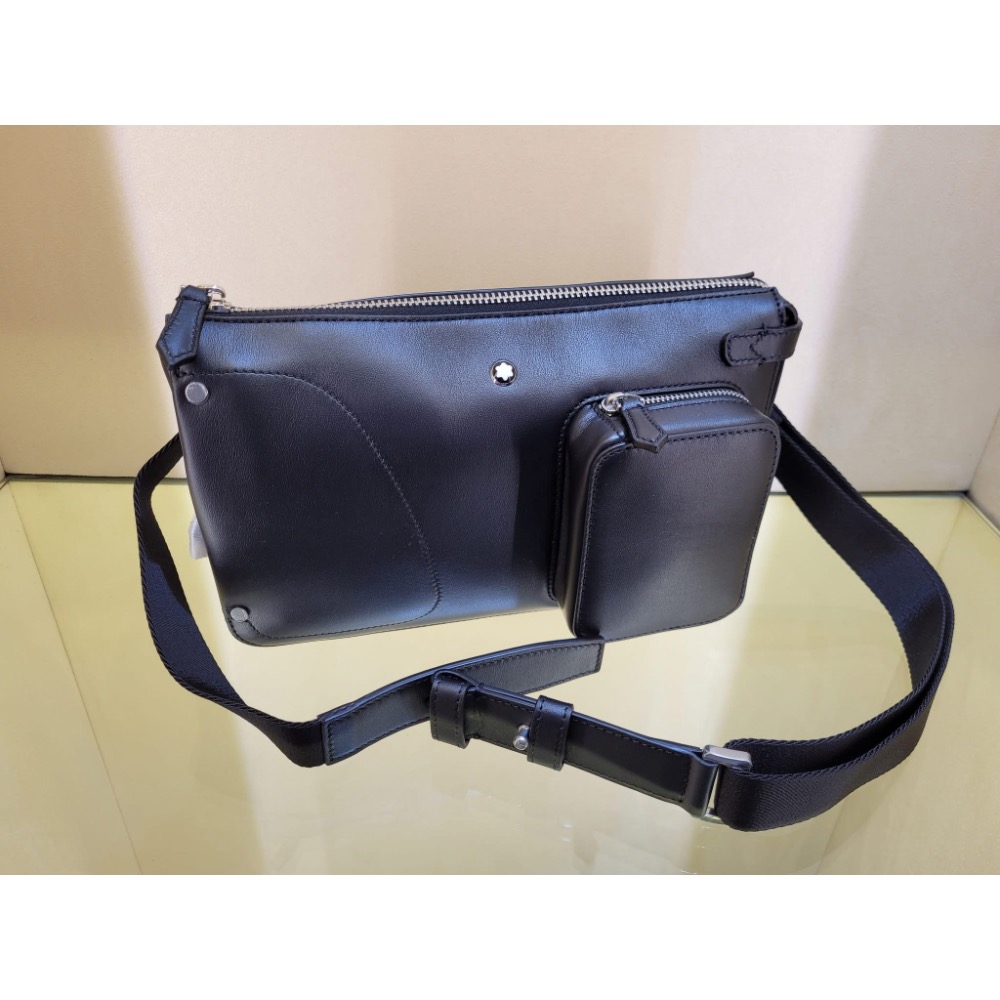 唯ㄧ現貨 💖 MONTBLANC (萬寶龍) 👩🏻 絕版精品！墨子、黑色！遊俠 > 腰包、導購包、側背包、斜背包、肩背包！-細節圖9