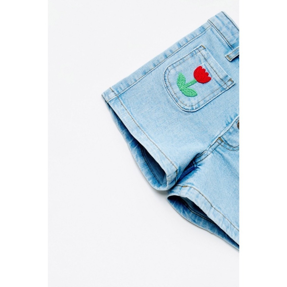 《西班牙代購》西班牙Sfera 小女孩刺繡牛仔短褲-細節圖3