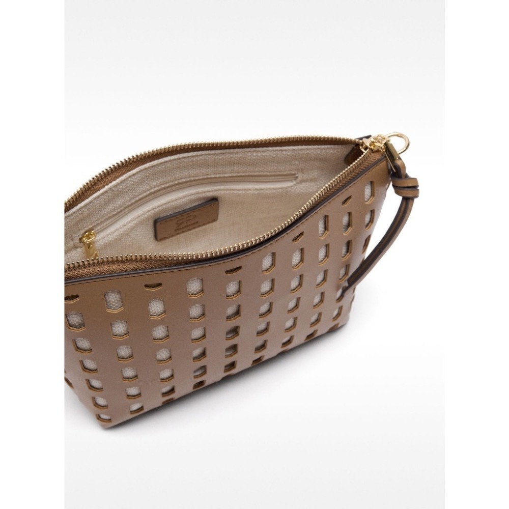 《西班牙代購》西班牙Parfois 穿孔肩背包(咖)-細節圖2