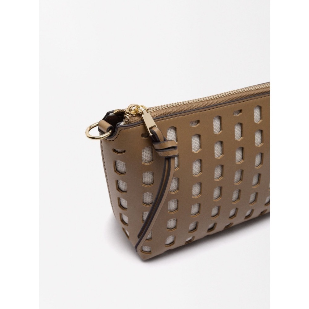 《西班牙代購》西班牙Parfois 穿孔肩背包(咖)-細節圖4