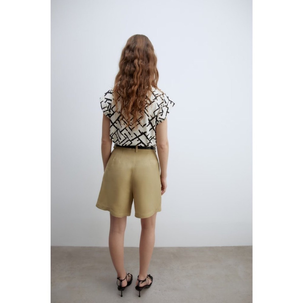 《西班牙代購》西班牙Sfera 印花短袖T恤(白)-細節圖2