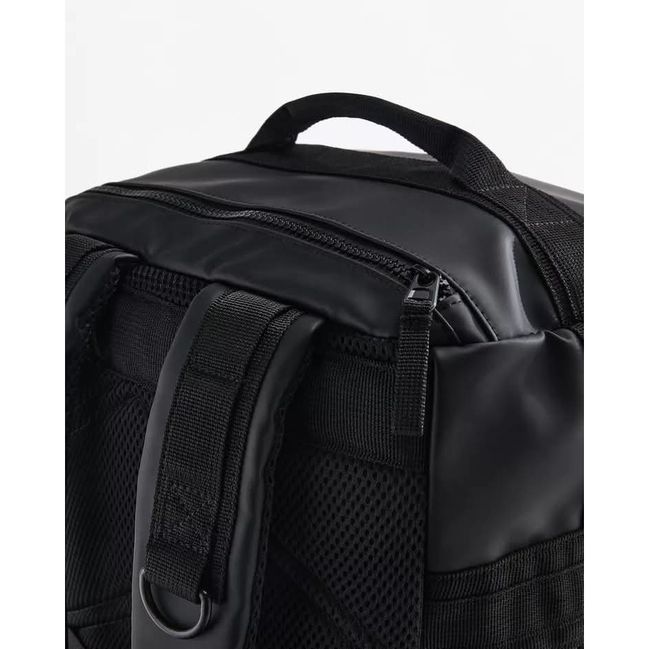 《西班牙代購》Lefties橡膠旅行背包-細節圖5