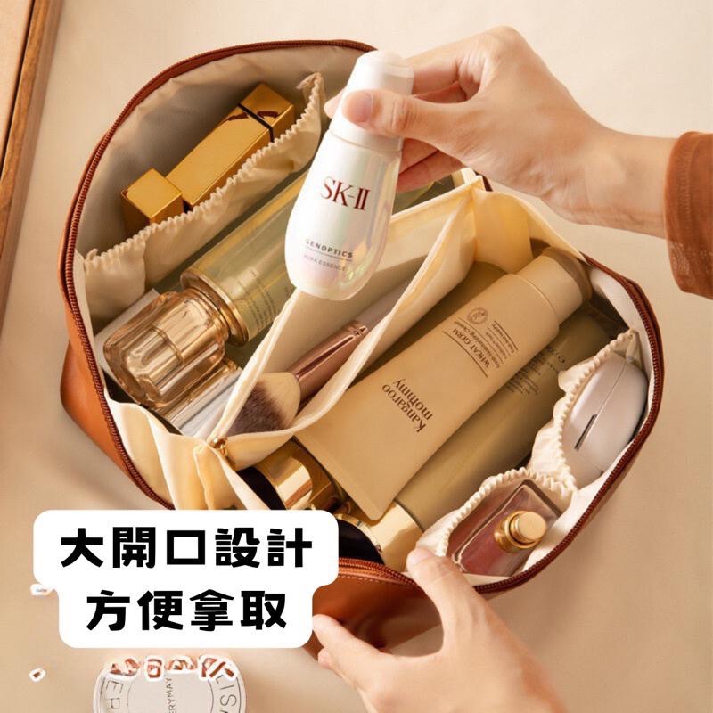 【在台現貨，當日寄出】🌻莉莉好物🌷枕頭化妝包 化妝包 大容量 旅行-細節圖2