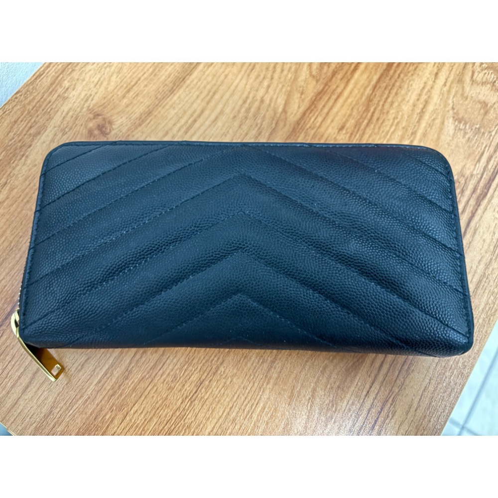 二手 YSL SAINT LAURENT Monogram 魚子醬 牛皮 金logo 拉鍊式 黑色長夾-細節圖2