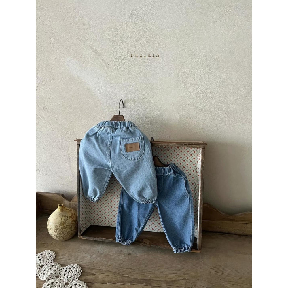 Thelala牛仔縮口長褲-細節圖4