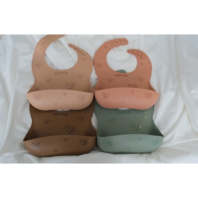 韓國 URVS 花朵 愛心 圍兜-細節圖4