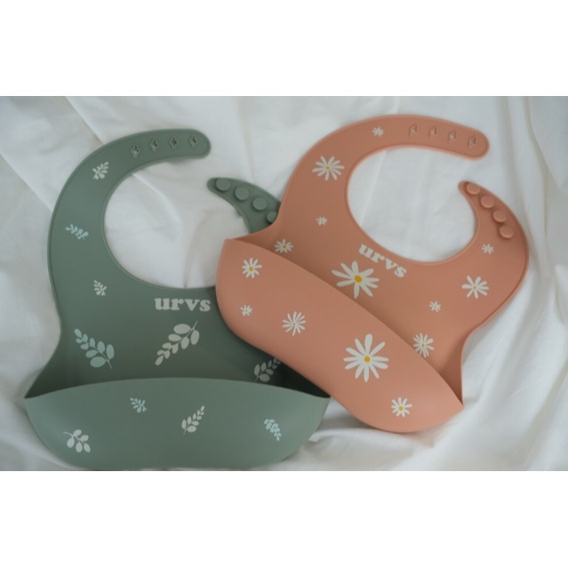 韓國 URVS 花朵 愛心 圍兜-細節圖5