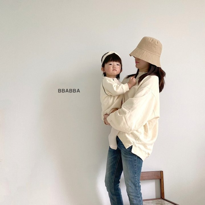 BBABBA 親子裝 빠빠 블랙크림슈트(양기모)맘커플-細節圖2