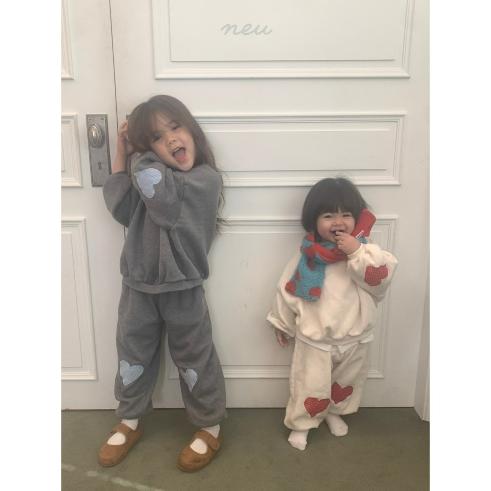 Neu 上衣 노이 하트땡맨투맨-細節圖2