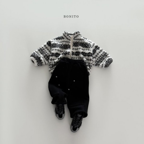 Bonito 上衣 보니토 눈꽃덤블집업-細節圖6