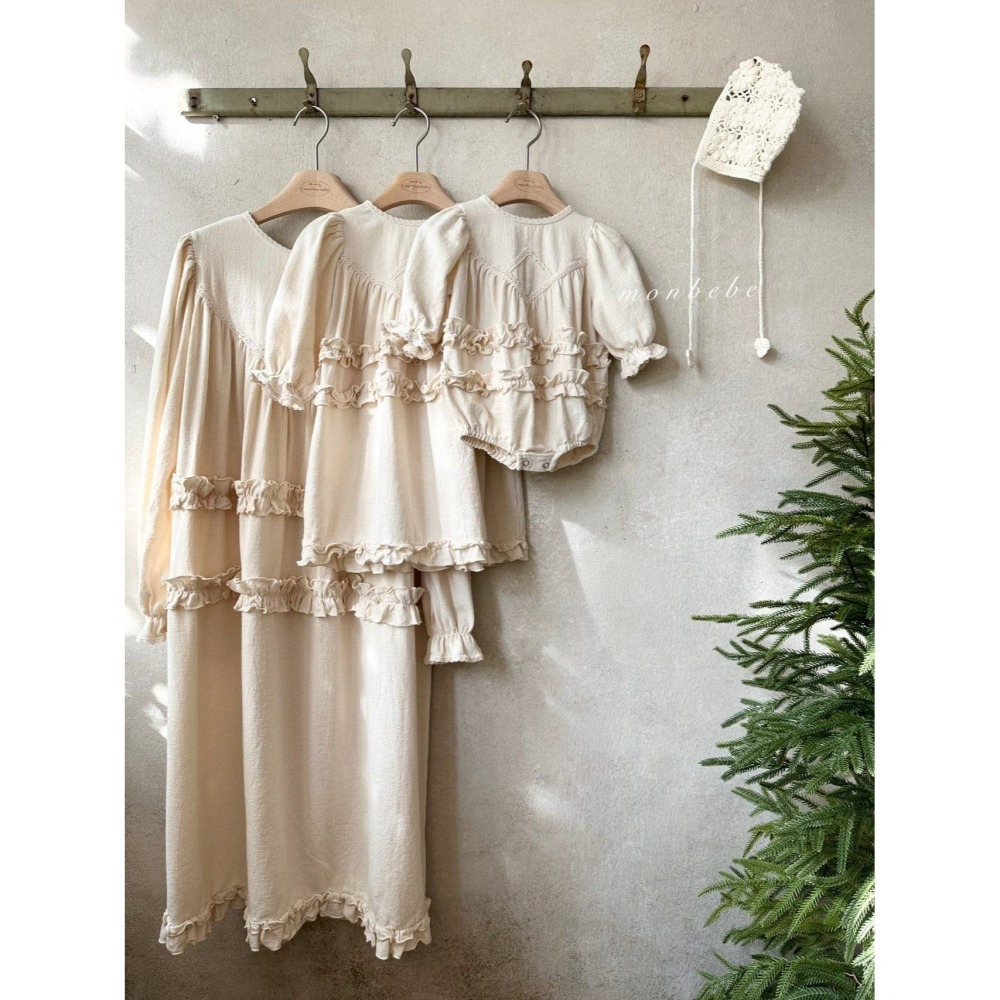 Monbebe 洋裝 Mom 몽베베 멀린프릴원피스엄마 聖誕 크리스마스-細節圖7
