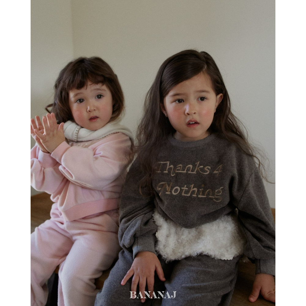 BananJ 上衣 바나나제이 땡스포맨투맨-細節圖6