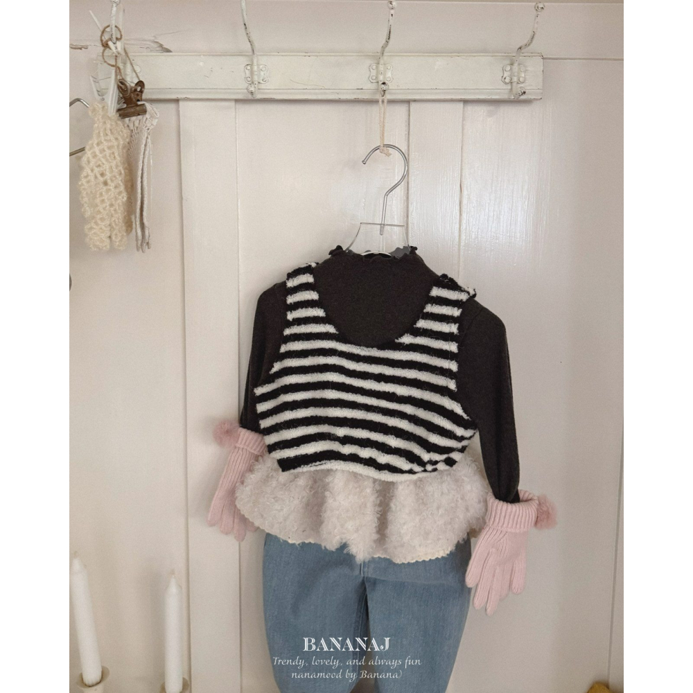 BananJ 上衣 바나나제이 몽실단가라탑-細節圖4