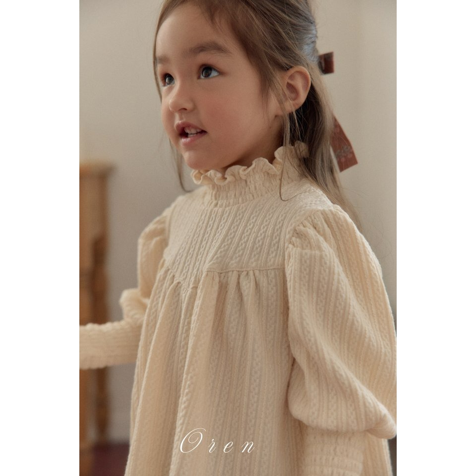 Oren 上衣 오렌 안느스모크티셔츠-細節圖6