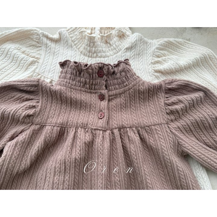 Oren 上衣 오렌 안느스모크티셔츠-細節圖10