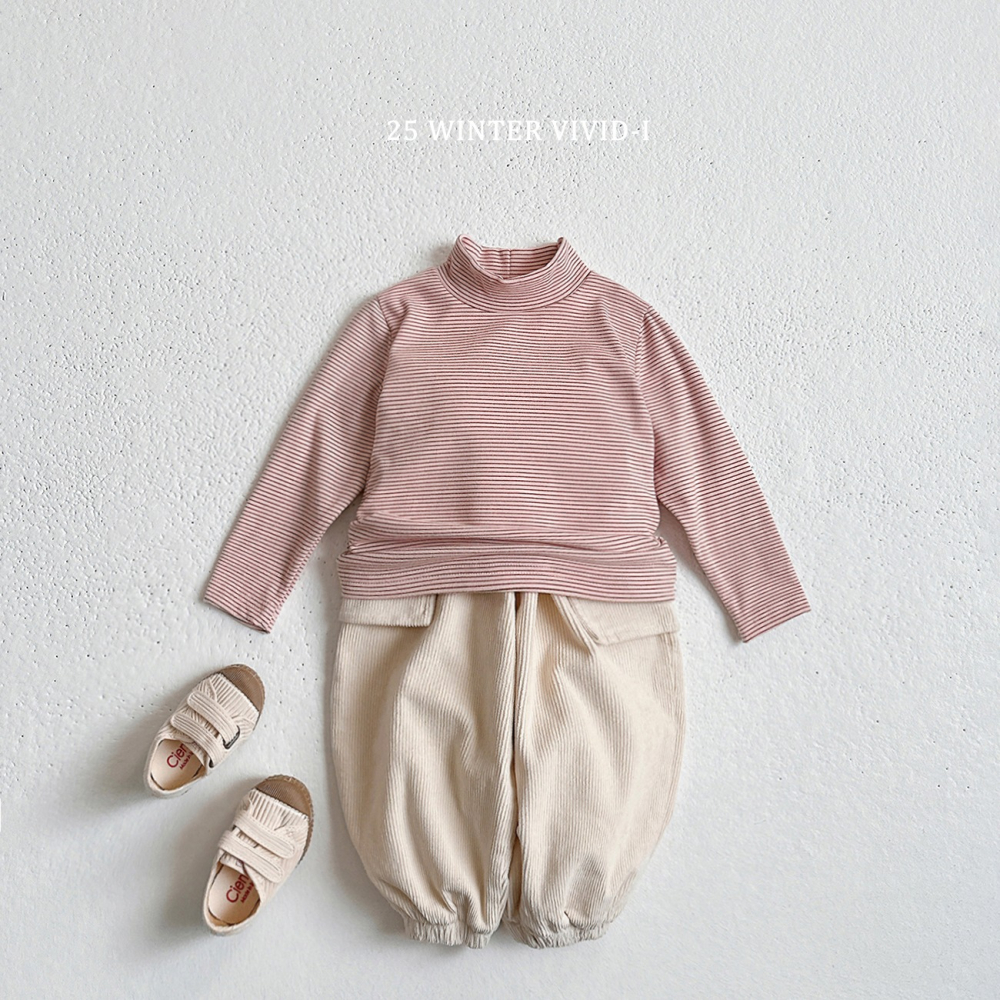 VIVID I 上衣 비비드아이 기모단가라폴라-細節圖4