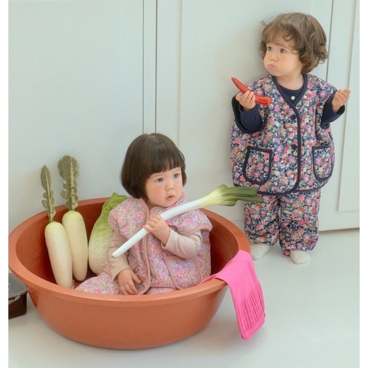 Oottbebe 오뜨베베 花背心套裝 上下 김정상하세트-細節圖6