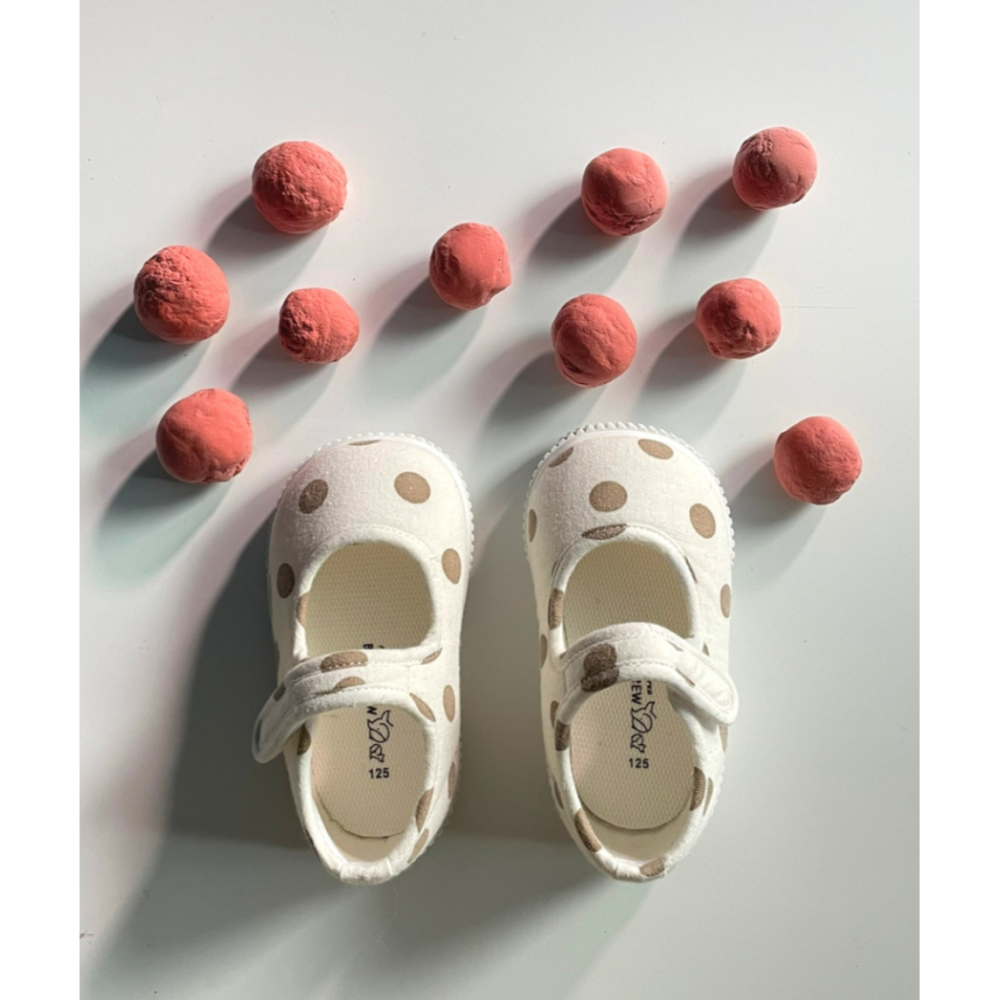 Bebecrew 鞋子 베베크루 땡땡이-細節圖2