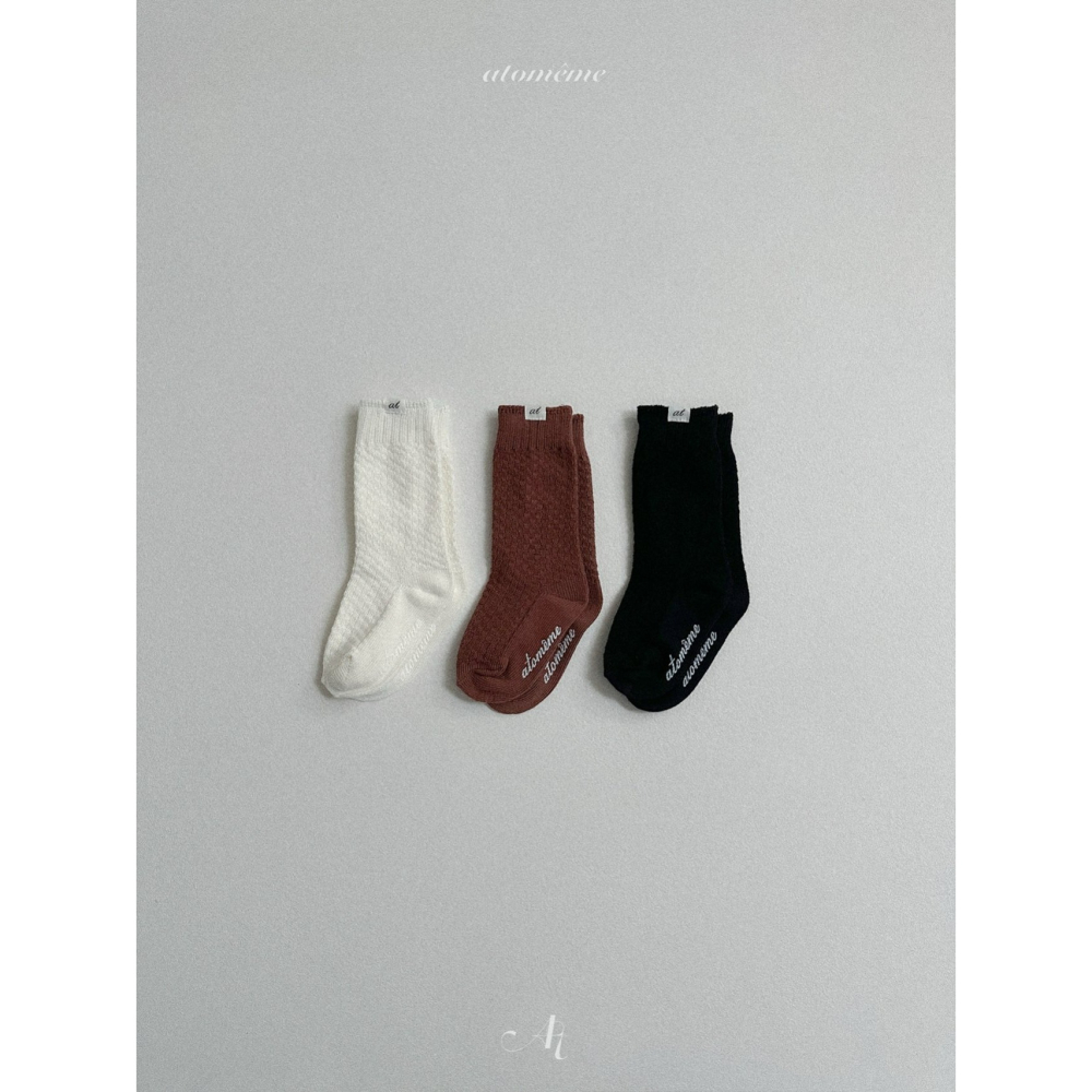 Atomeme 襪子 아토메메 폼폼양말-細節圖2