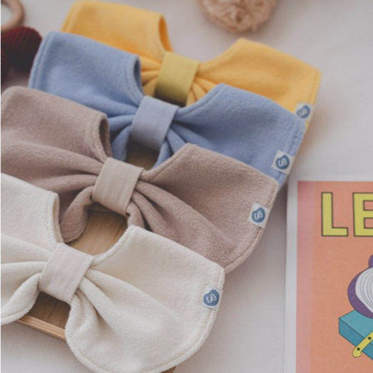 韓國製 蝴蝶結兩用質感圍兜 花朵型 Ribbon Bib-細節圖2