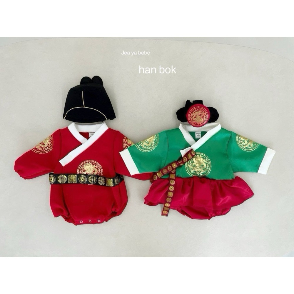 韓國 迎新年寶寶王上王后 包屁衣套組(含帽頭飾) 拜年新衣 재야 왕세자한복슈트-細節圖2