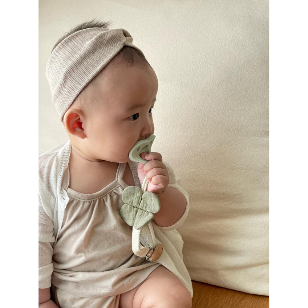 韓國製 MONOMIEL 奶嘴鍊-細節圖3