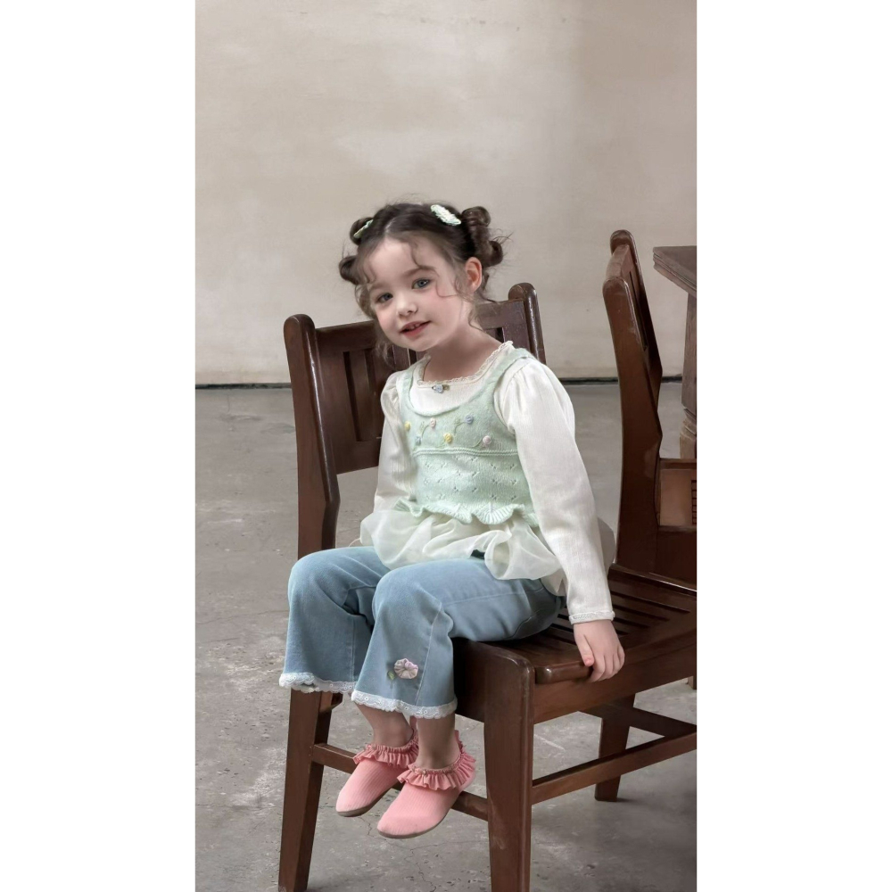 Aiai 背心 아이아이 봄)뽀송큐티니트베스트-細節圖3