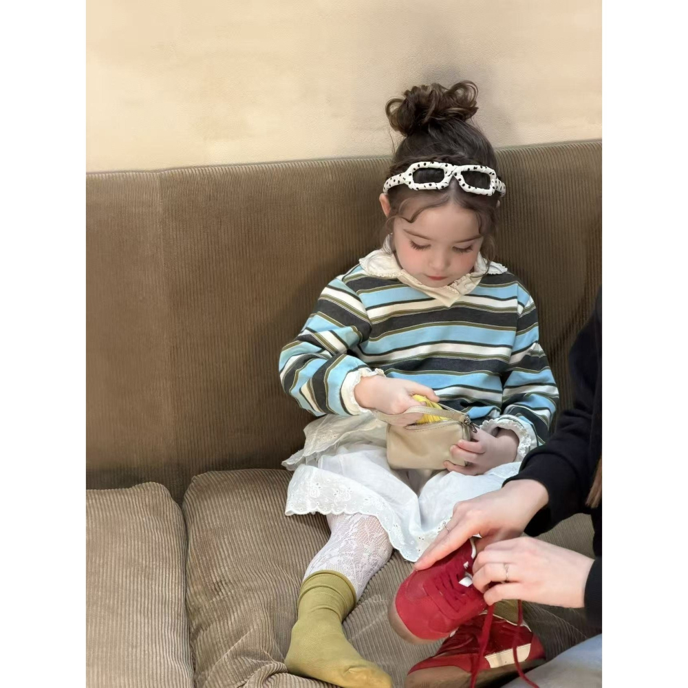 Aiai 上衣 아이아이 봄)슈가스트라이프티셔츠-細節圖7