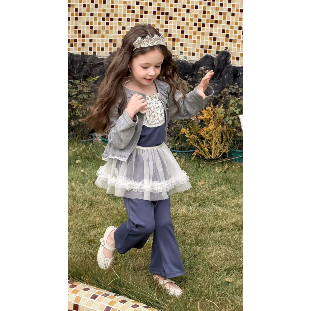 Aiai 上下 套裝 아이아이 봄)코코레이스상하세트-細節圖6