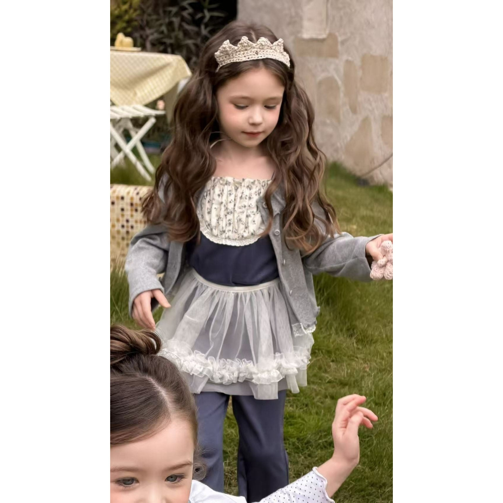 Aiai 上下 套裝 아이아이 봄)코코레이스상하세트-細節圖7