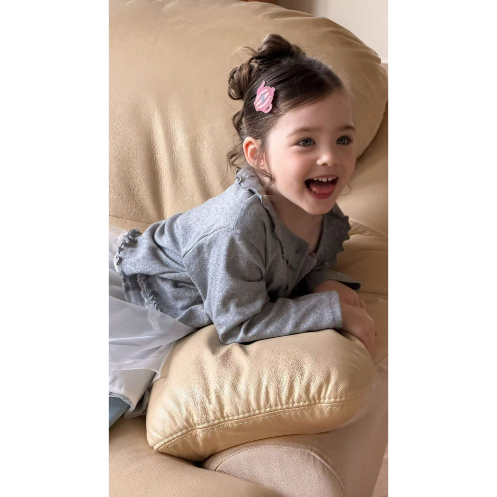 Aiai 開襟衫 아이아이 봄)포니프릴코튼가디건나시세트-細節圖2