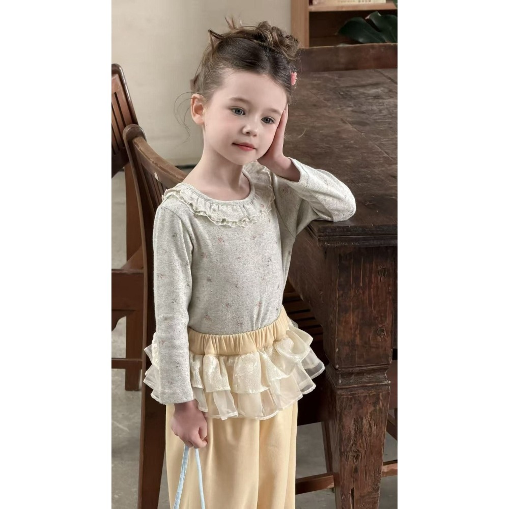 Aiai 上衣 아이아이 봄)하니레이스티-細節圖3