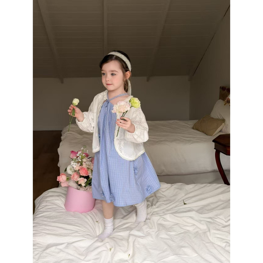 Aiai 開襟衫 아이아이 봄)로망펀칭가디건-細節圖2