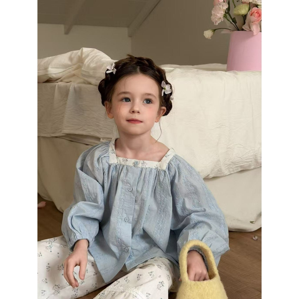 Aiai 上衣 아이아이 봄)루나스카이블라우스-細節圖5