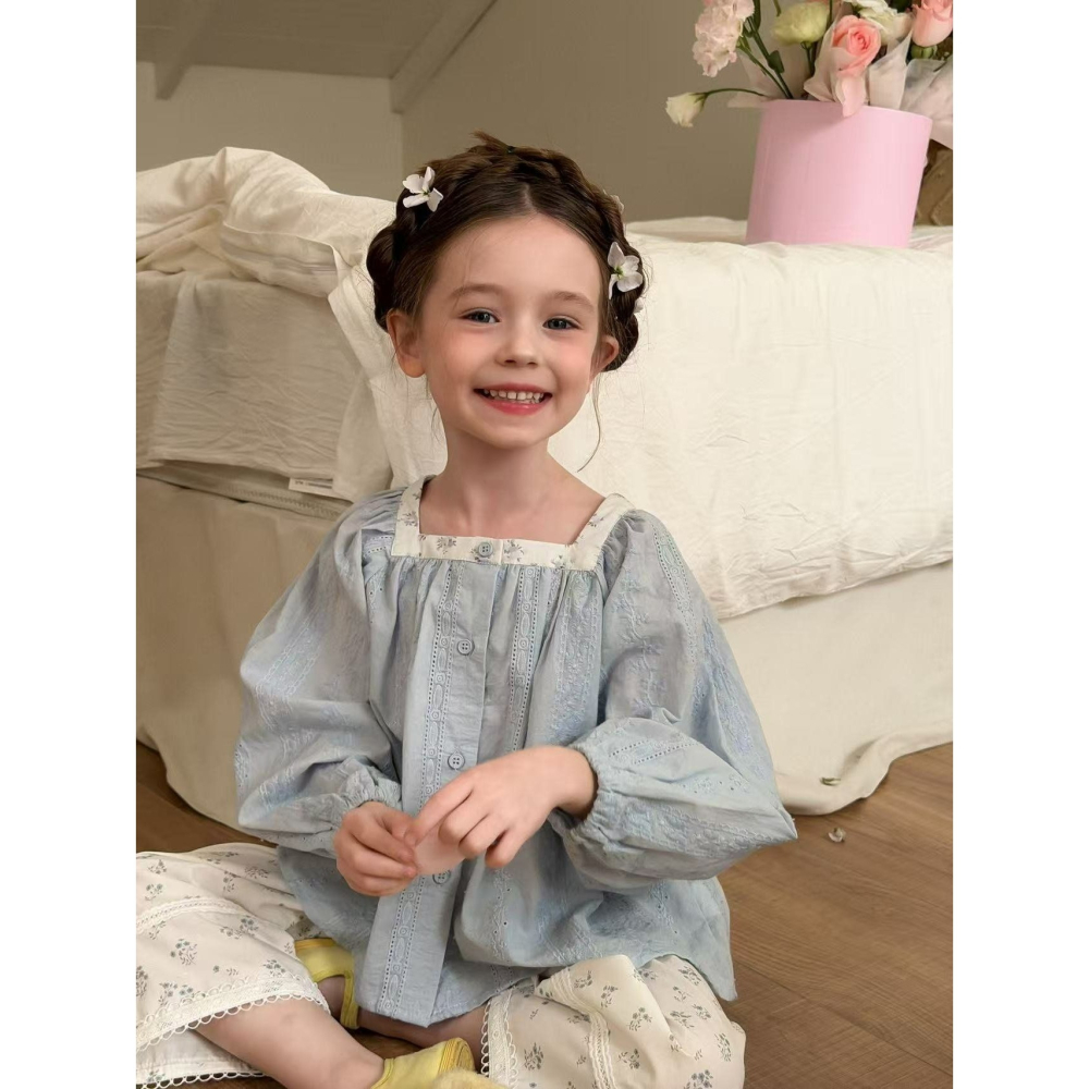 Aiai 上衣 아이아이 봄)루나스카이블라우스-細節圖6