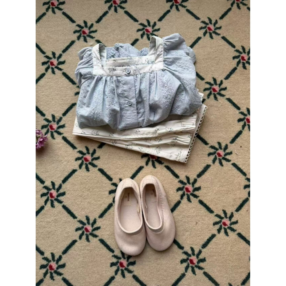 Aiai 上衣 아이아이 봄)루나스카이블라우스-細節圖10