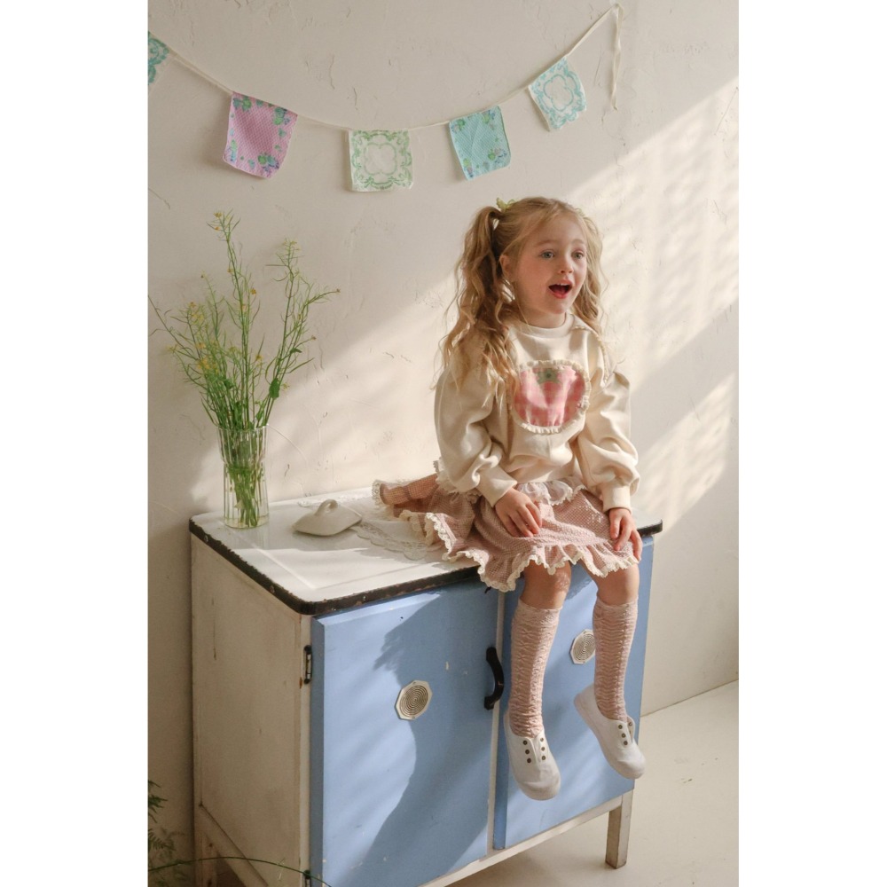 Flo 上衣 플로 토마토맨투맨-細節圖3