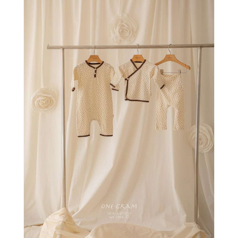 1gram 套裝 上衣+內搭褲 일그램 몰리배넷&레깅스SET-細節圖4