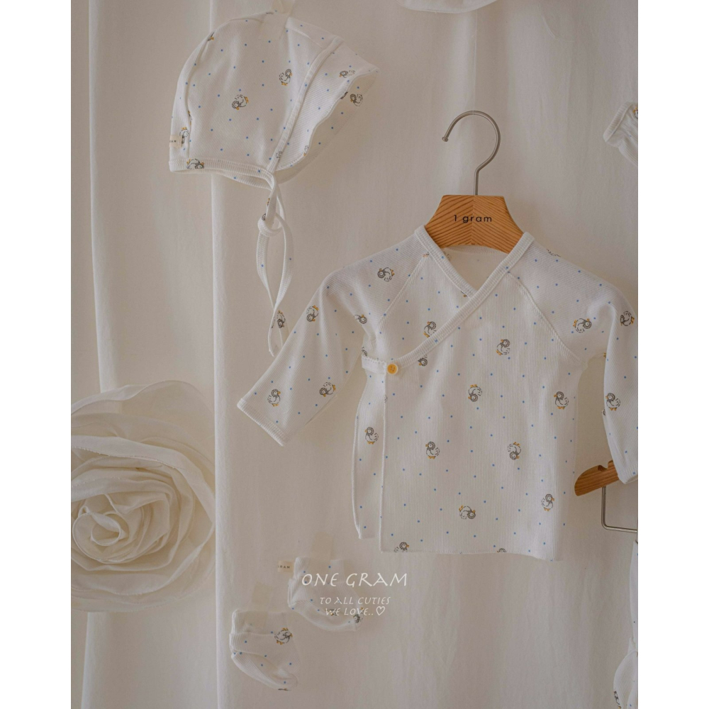 1gram 套組 帽子+手套+襪子 일그램 봉봉배넷&블루머SET(발싸개+손싸개+모자)-細節圖7