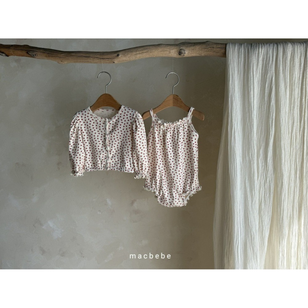 Macbebe 套裝 開襟衫+包屁衣 맥베베 딸기아일렛가디건셋트-細節圖6